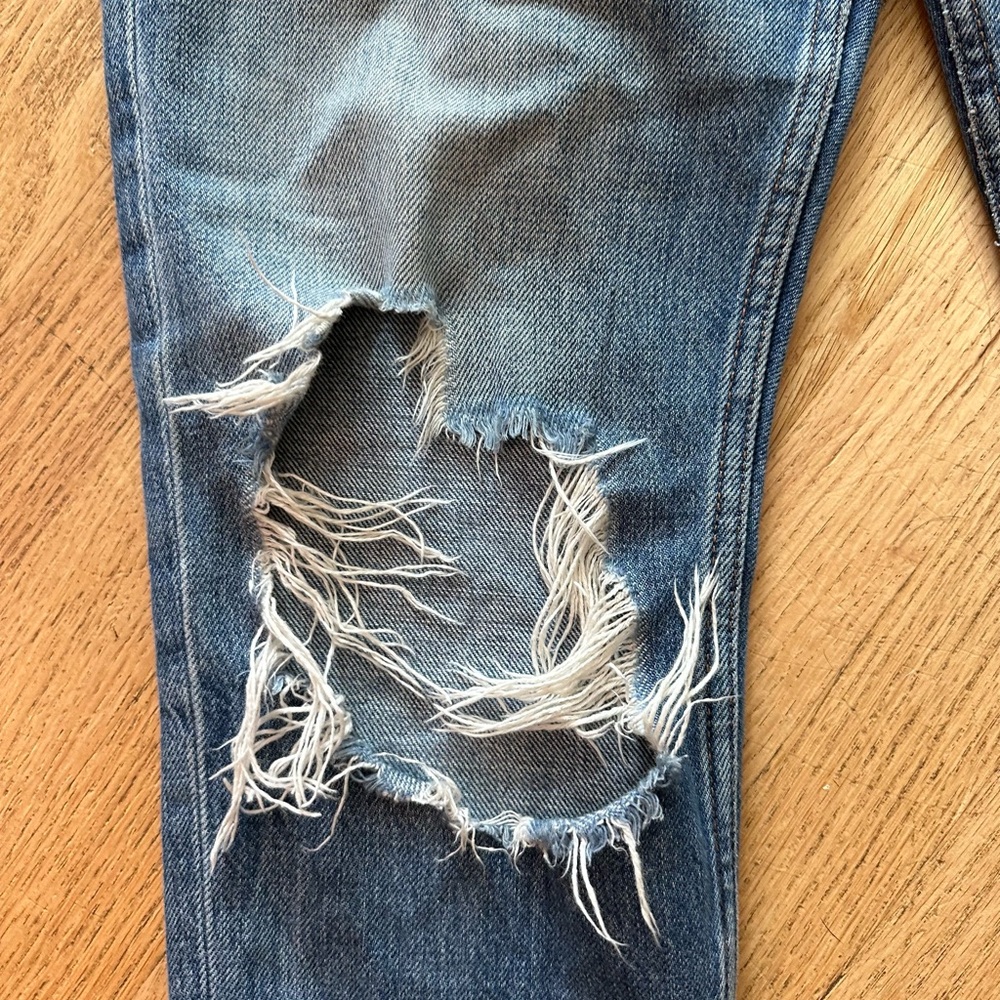 Top Shop Distressed Jeans Button Fly - Picture 6 of 7